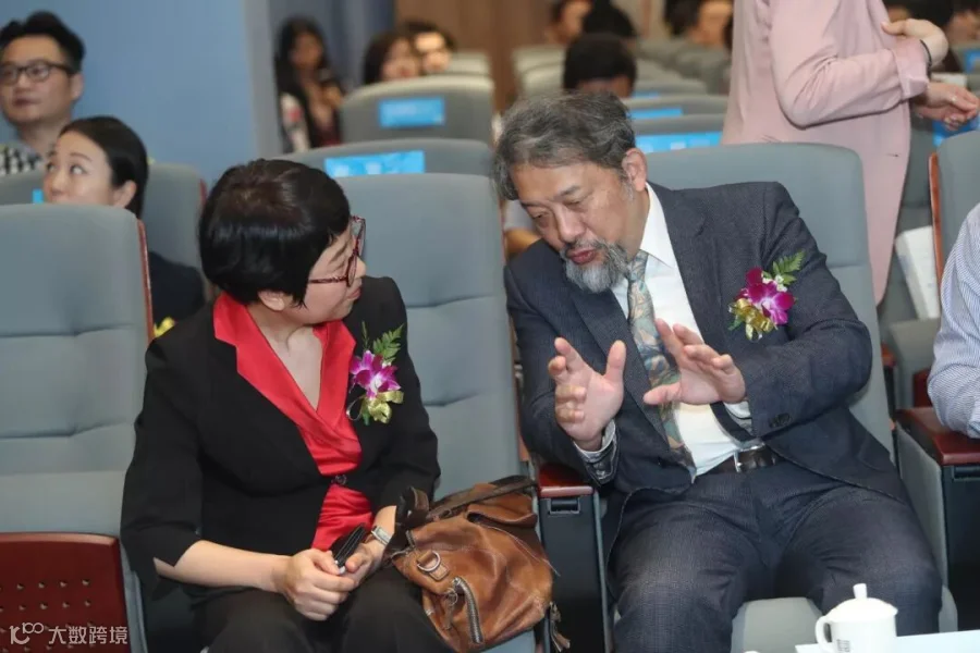 https://image.ipaiban.com/upload-ueditor-image-20190410-1554890205018040770.jpg