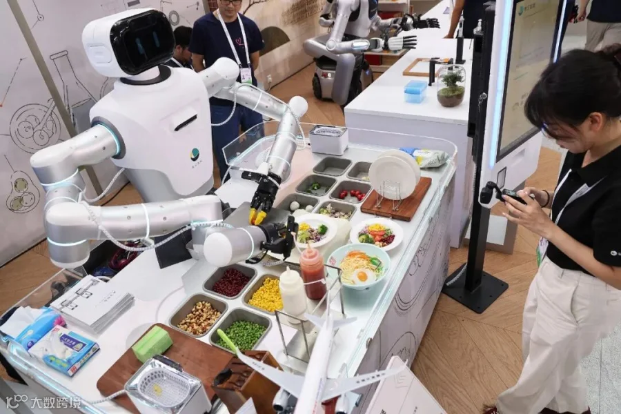 WAIC 2026上的AI展品