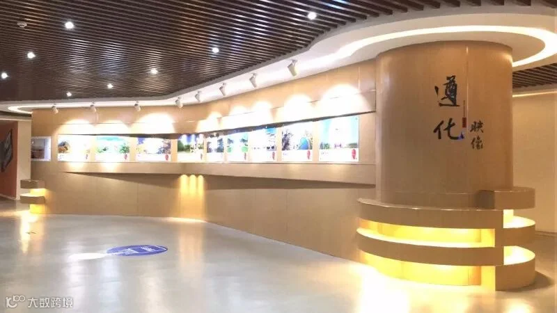 前台4.jpg