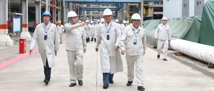 李军到炼化公司检查指导<em>延安</em>区域装置联动大检修安全生产工作