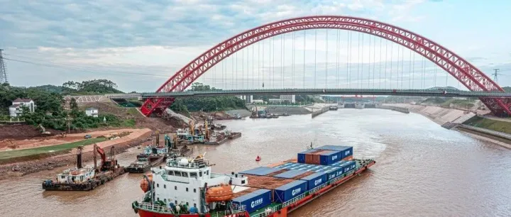全国进境粮食首次实现“海江铁”联运“一包到底”