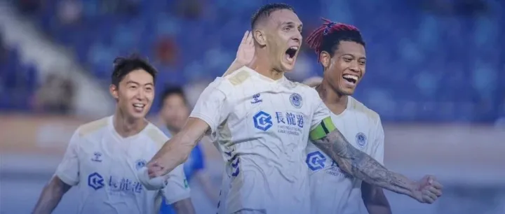 深圳青年人客场2-1佛<em>山南</em>狮