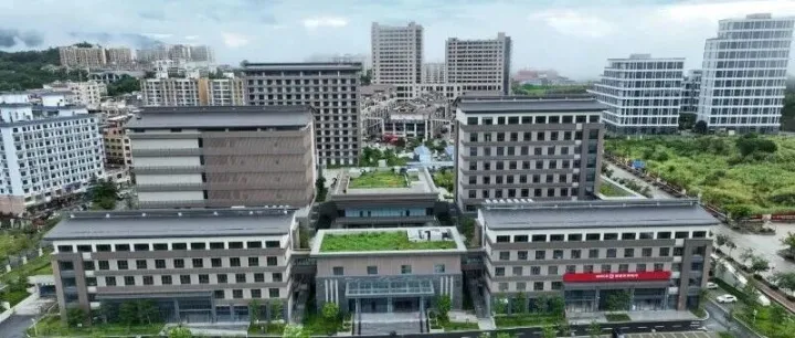 大干三季度丨海南农信中部金融中心项目（一期）顺利交付