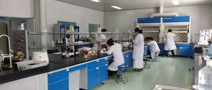 相聚药博会｜来自静宁的国草药业，探索陇药出海新路径