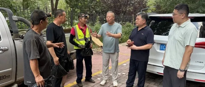 <em>四平</em>水务开展夏日“送清凉”慰问活动