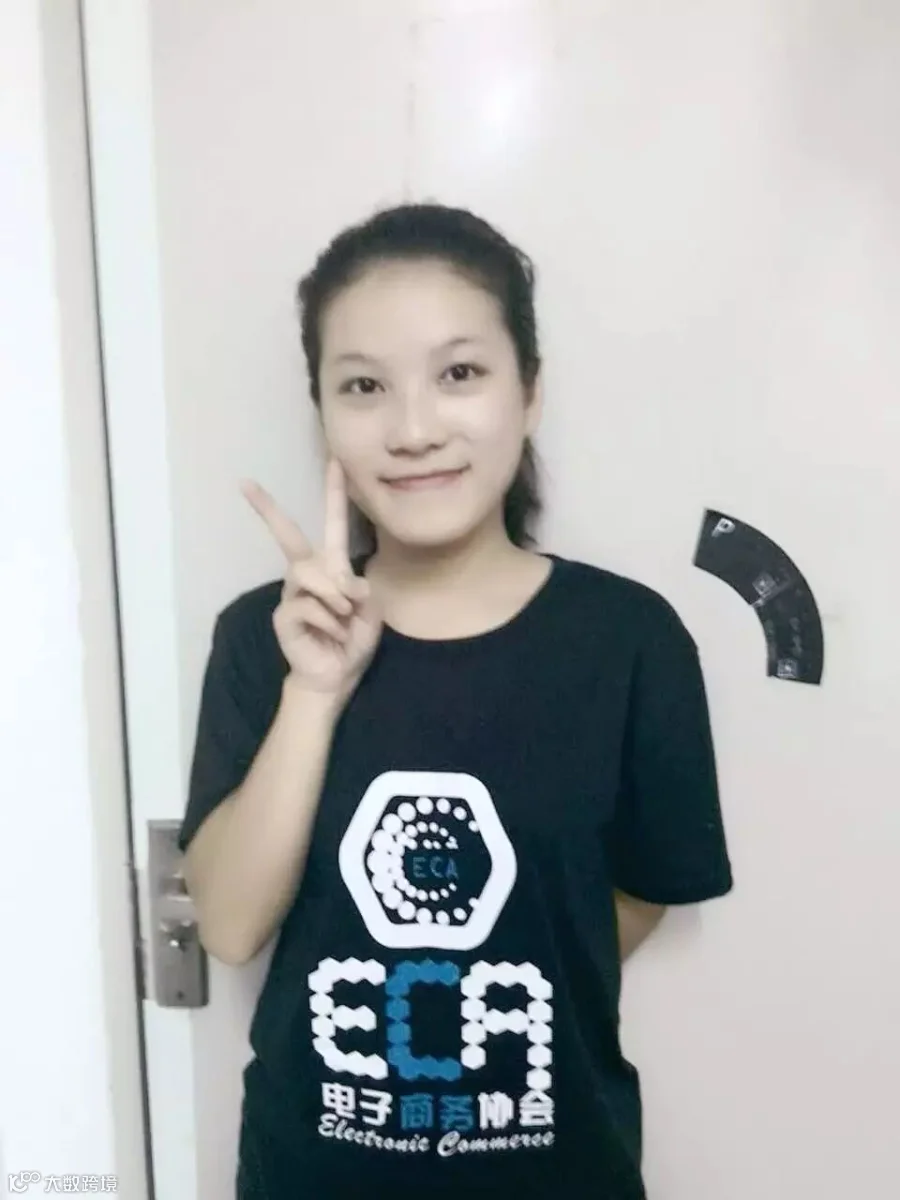 http://7xo6kd.com1.z0.glb.clouddn.com/upload-ueditor-image-20160919-1474253044218081863.jpg