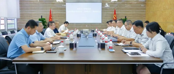 成都市口岸物流办党组书记、主任景波一行到物流集团调研