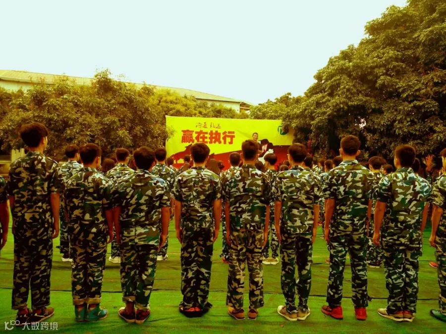 http://7xo6kd.com1.z0.glb.clouddn.com/upload-ueditor-image-20160320-1458439405722062045.jpg