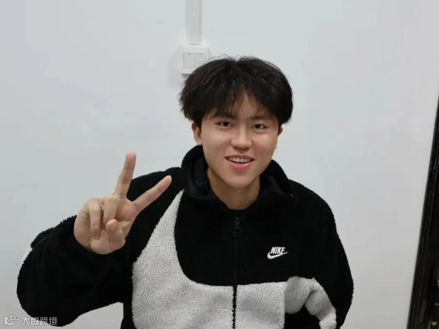 5-肖多伟-个人生活照一张.jpg