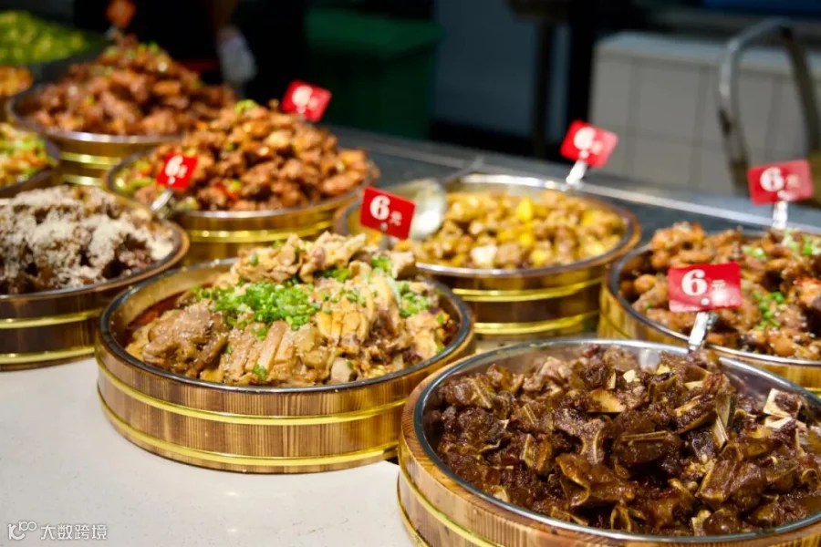 食堂美食
