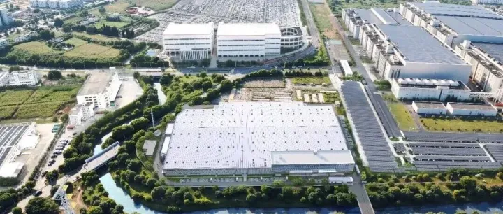施耐德电气联手埃顿工业 ，两法资签约落子增城！