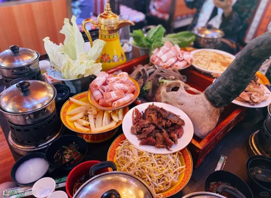 云南旅游 香格里拉土司盛宴_1_甜甜💕_来自小红书网页版.jpg