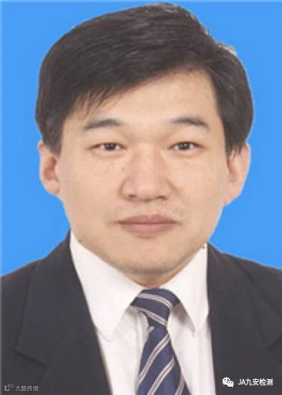 张峰.png