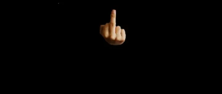 快递员救死扶伤，反被诬告索赔92万！总部法务出手了！