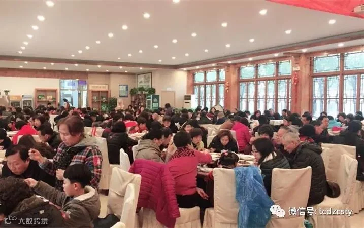1111452E38BF341F67BDF_副本.jpg