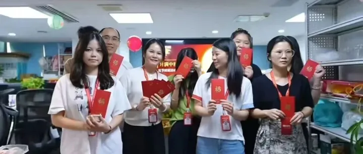 全球拼购跨境电商事业部8月业绩突出受表彰