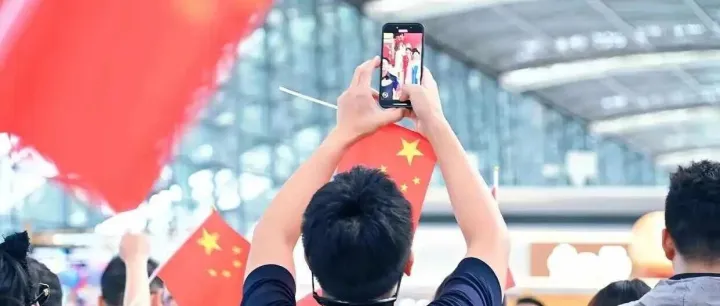 这个国庆假期，成都口岸出入境旅客总人数13.1万人次