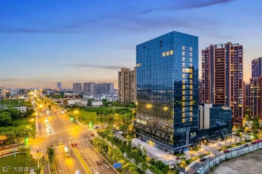 DJI_0010-HDR.jpg 图片
