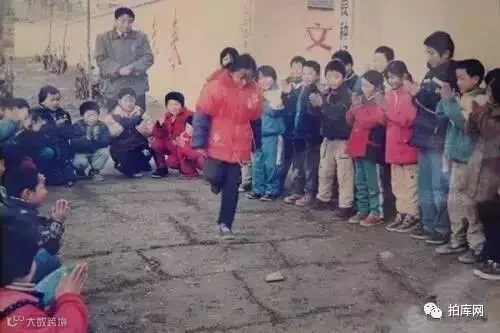 这些刻着年轮的老照片,张张都有你我曾经的回忆……