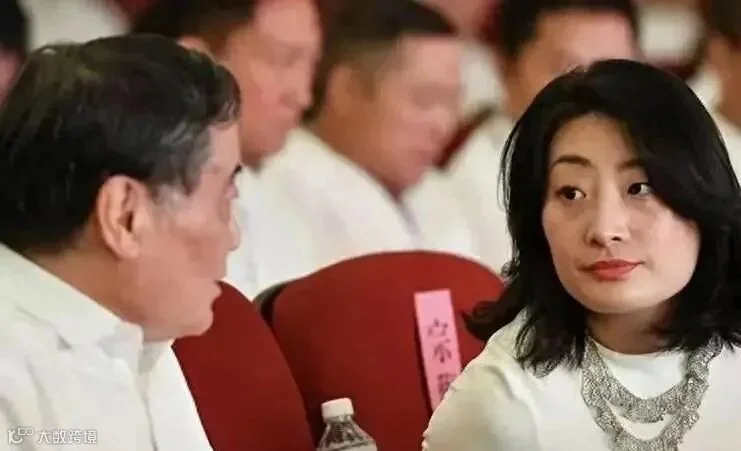 宗馥莉有独生女证，父母没有离婚，四叔的发声，恰佐证了侄女的话