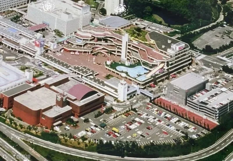 千里中央】千里セルシーの解体工事がいよいよ始まるようです。8/20から一部通路や階段が通行不可に | 「Enjoy EXPO」〜万博 記念公園エリアの地域情報サイト