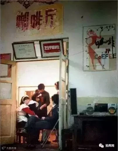 这些刻着年轮的老照片,张张都有你我曾经的回忆……