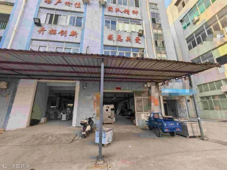 公明工业园106栋厂房外景