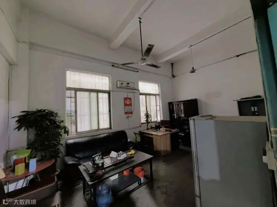 精装修办公室实景