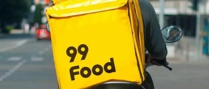 特殊配方粮和湿粮包跻身 99Compras 最畅销商品之列；94% 的用户会完成下单