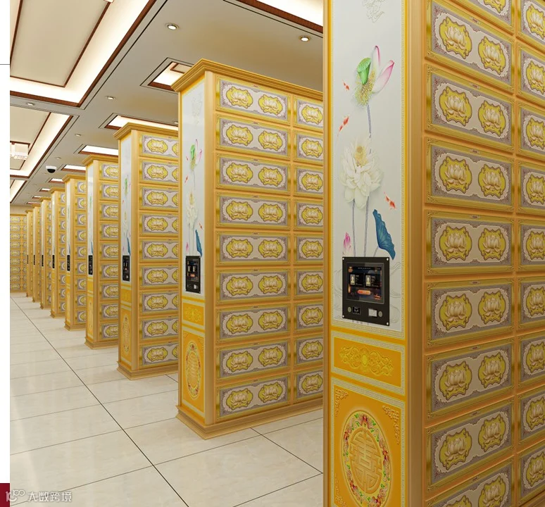 智能寄存柜：家属可自助查询、授权取存，扫码进入线上祭扫