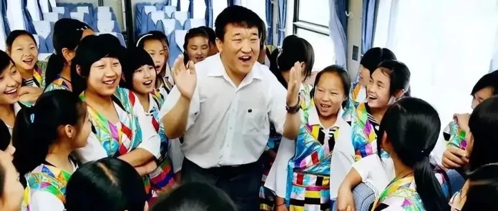 山西最另类大佬韩长安：自己没一吨煤，造出三百亿潞宝捐二十亿