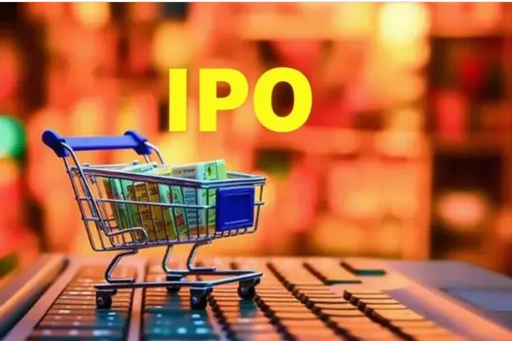 700亿市值！影石创新上市首日引爆资本市场，创新与合规成致胜法宝