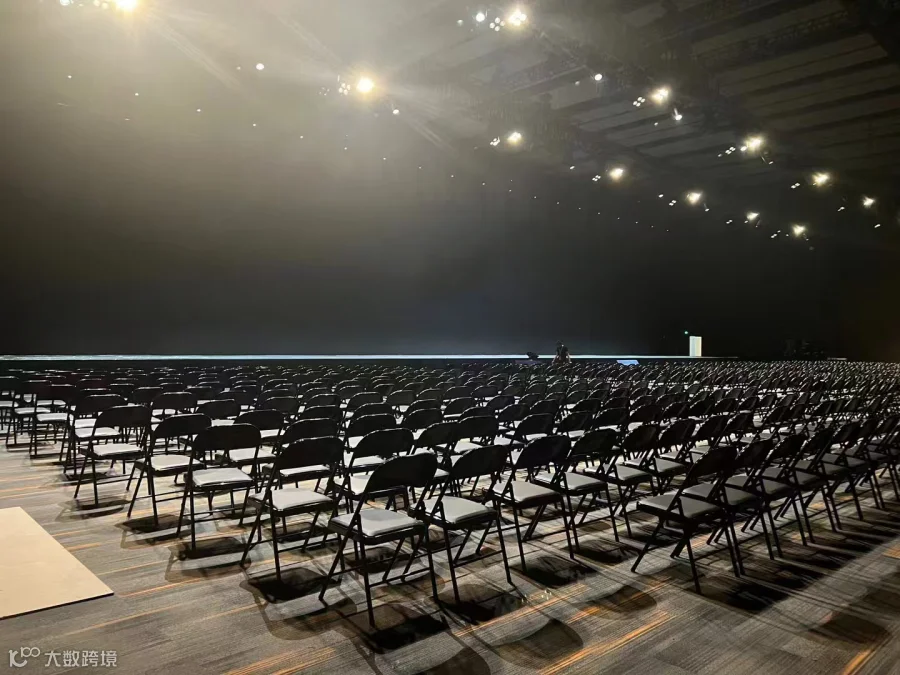 上海活动家具租赁，桌椅沙发物料，这几家我愿称之为“神”！