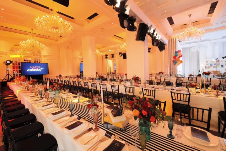 上海办活动租桌椅沙发，求推荐不踩坑的租赁公司？