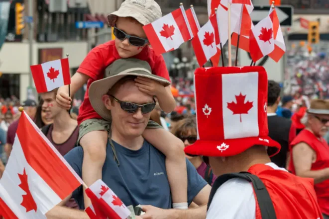 加拿大节日季如何避免断货？跨境电商优化存管理的实用技巧 