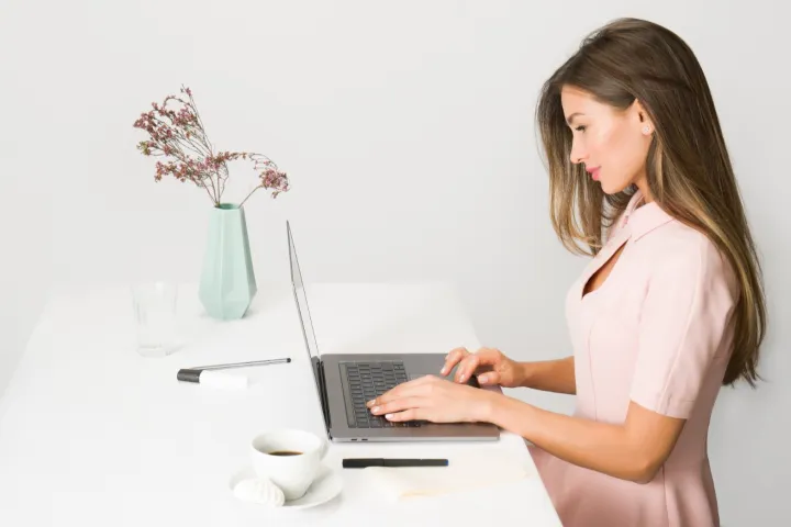 外贸建站全流程解析：中小企业如何打造专业海外官网