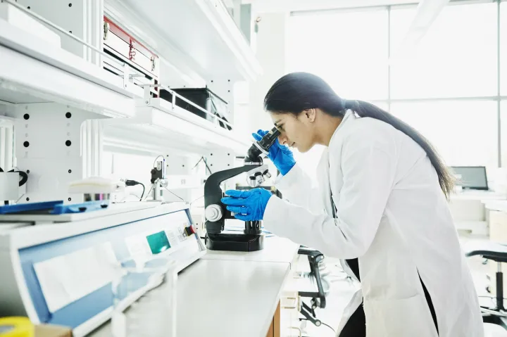 AI驱动医疗健康变革：智能代理、增强搜索与关键平台深度解读