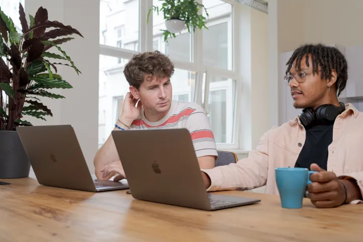 零基础入门：独立站搭建全流程保姆级教程（2025新手避坑指南）