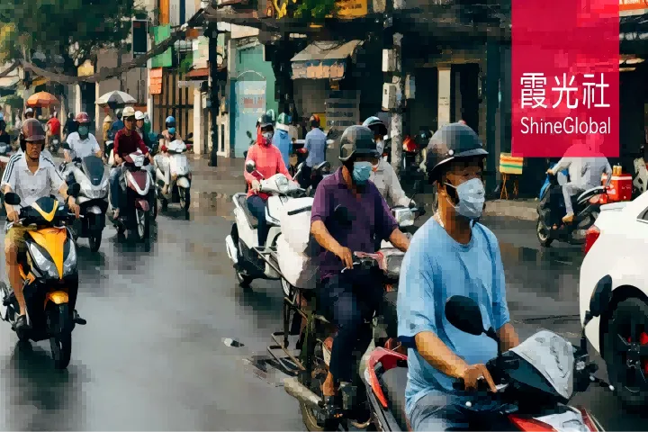 中美夹缝中，越南踩着钢丝冲刺