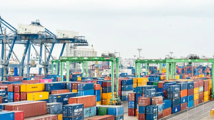 39年首次涨价后，这个港口拒绝马士基、达飞船靠泊！