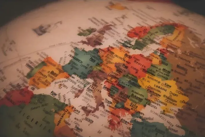 全球化最大的陷阱，是成功經(jīng)驗的幻覺