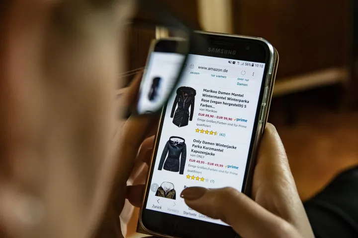 DeepSeeK撂倒一群人，跨境圈沸腾了