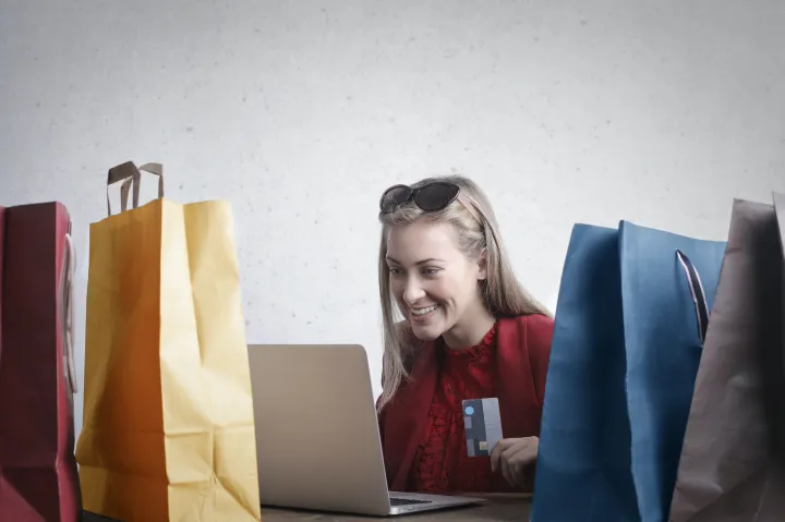 京东半托管上线，跨境卖家抢滩海外华人市场！