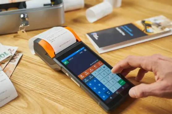 外貿(mào)交易安全：關(guān)鍵運(yùn)輸與支付條款解析