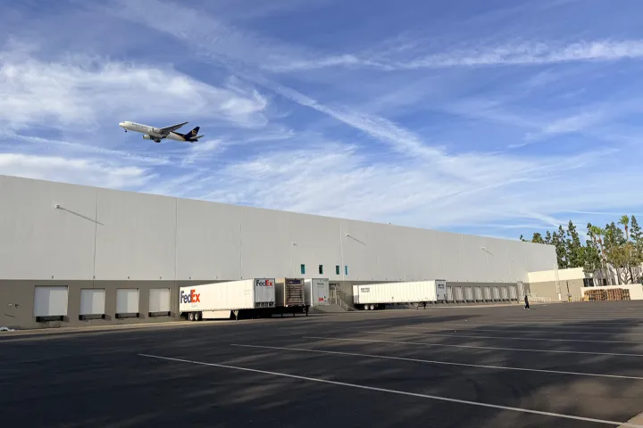 重磅发布｜邮差小马美国再添洛杉矶LA1150自营新仓