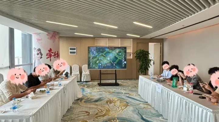 指尖未来 ——AI 赋能创业者的副业新机遇