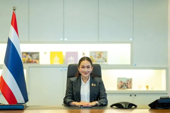 冒充外国领导人捐款，泰国总理自爆遭遇电诈 | 行业爆料