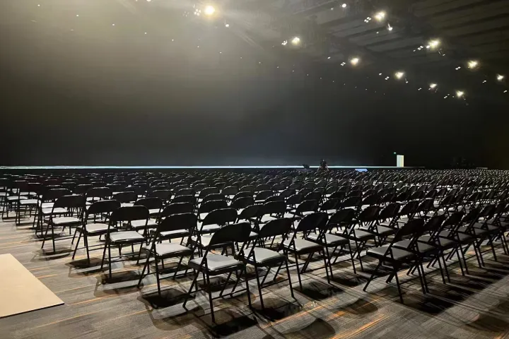 展会/婚礼/年会？不同场景桌椅租赁Top公司推荐