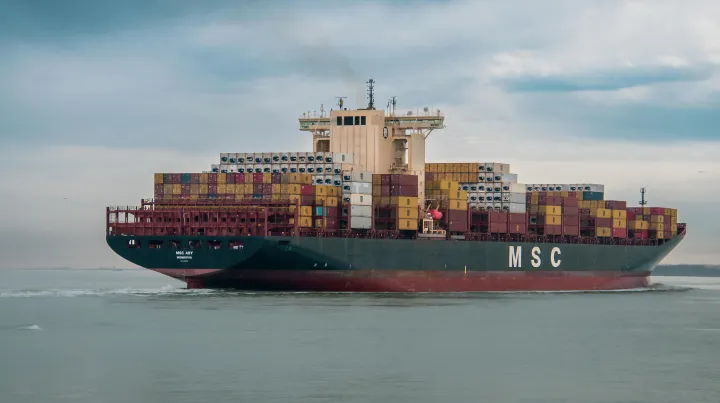 中小货代为什么越来越依赖系统？从“人工操作”到“数字化协同”的转变