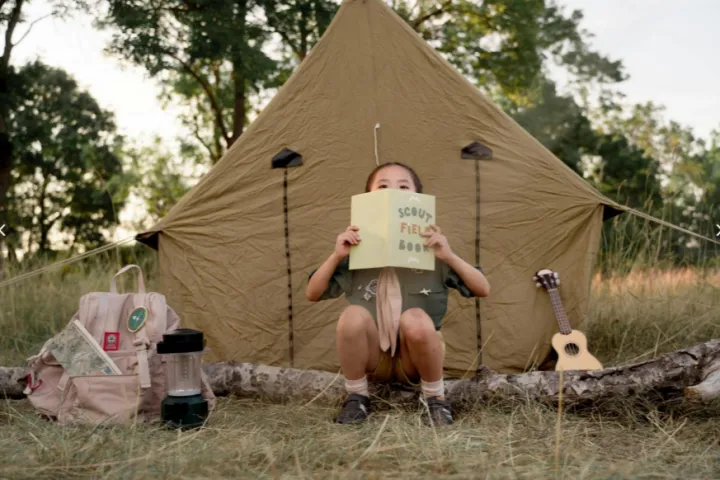 冬季露营装备需求暴增：暖手宝月销2.8万件，功能性产品溢价空间显著
